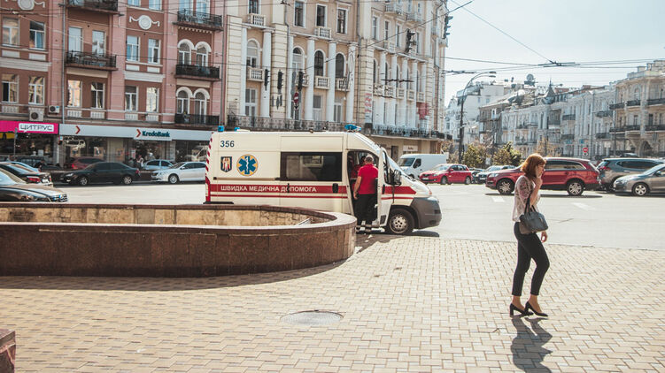 Под дерусификацию попадает площадь Льва Толстого в Киеве