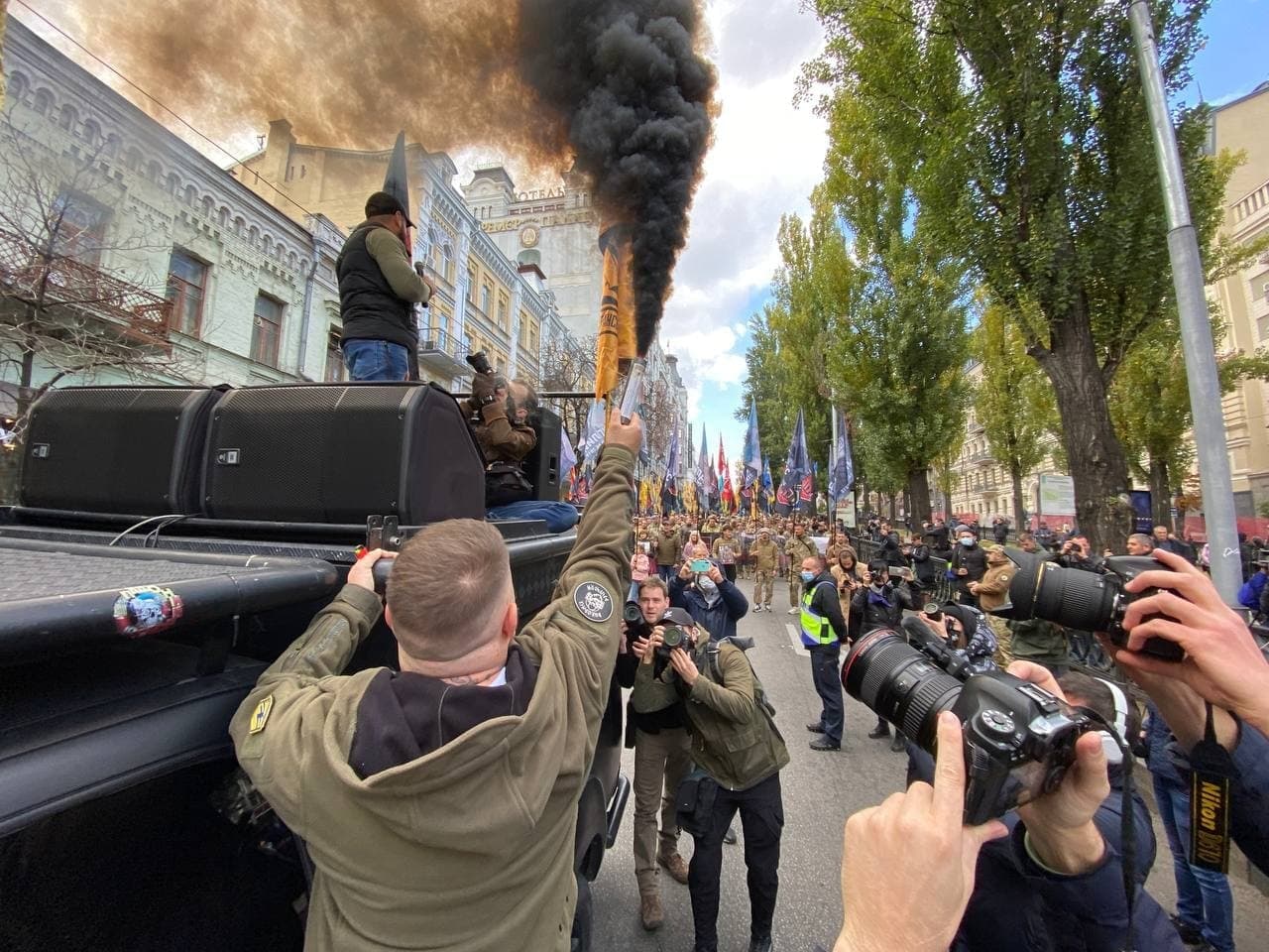 В Киеве начался марш националистов